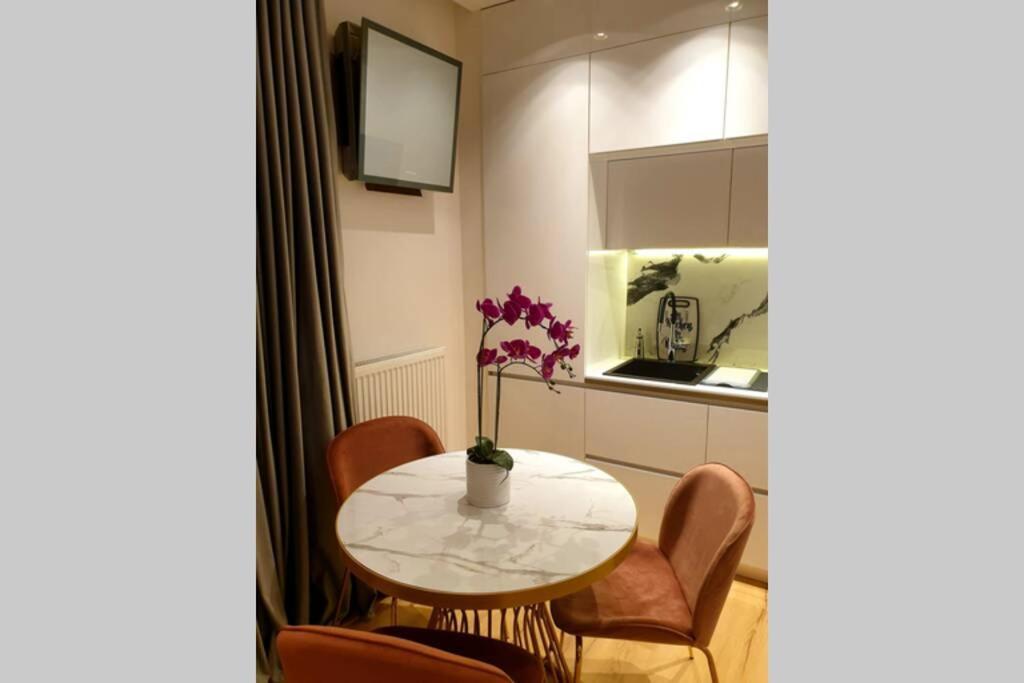 Ecostay-Serenity,Business Class Apartment By The Sea In Alimos Kalamaki Ateny Zewnętrze zdjęcie